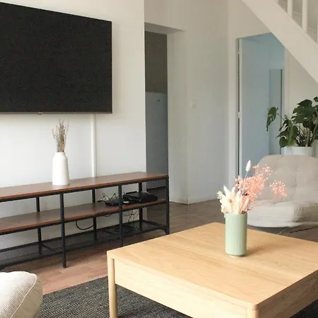 Maison 8 Pers Proche Parc Paysager&front De Hébergement de vacances *